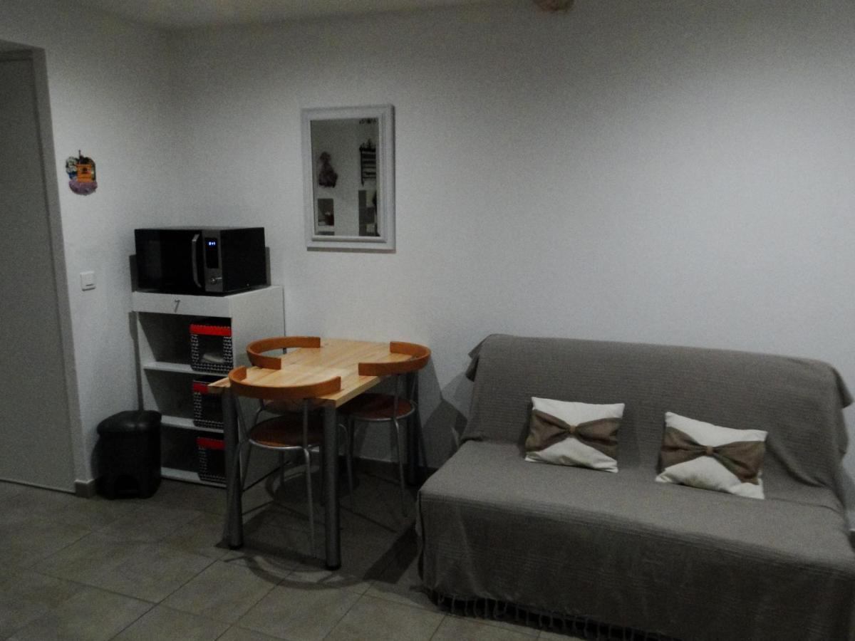 Sympathique Appartement LʼIsle-sur-la-Sorgue Eksteriør billede